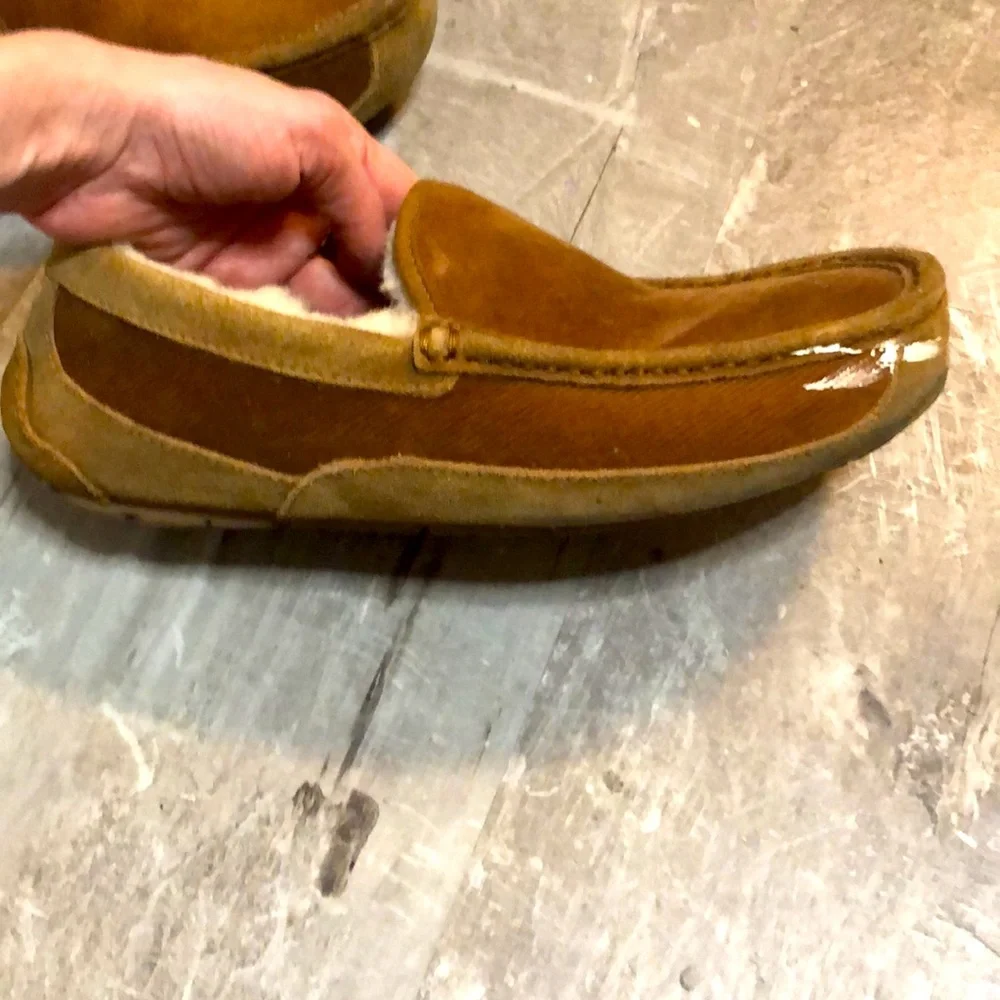 Pre loved warm ugg slippers - Picture 4 of 5